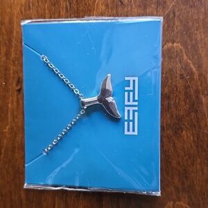 HOST PICK. NIP. Effy Whale's Tail Pendant & Chain